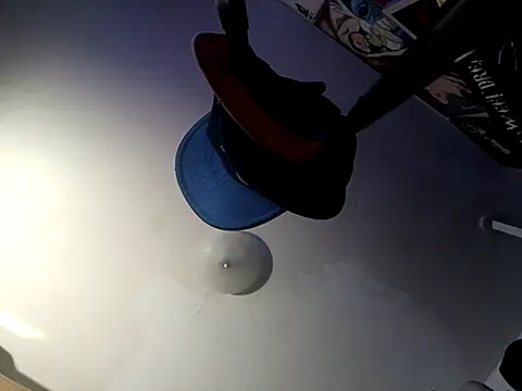 Snapshot of Mune_Raez_6 chatting on 10/29/25, 10:00 Mune Raez 6 online show from 10/29/25, 10:00