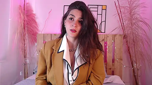 emily amaya online show from 03/18/25, 08:26