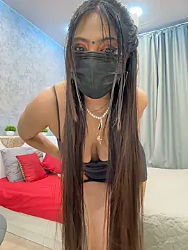 Snapshot of Monalisadon018 chatting on 12/23/24, 09:08 Monalisadon018 online show from 12/23/24, 09:08