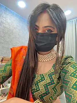 Snapshot of Monalisadon018 chatting on 01/06/25, 02:58 Monalisadon018 online show from 01/06/25, 02:58