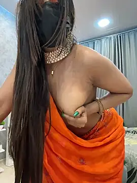 Snapshot of Monalisadon018 chatting on 01/06/25, 05:59 Monalisadon018 online show from 01/06/25, 05:59