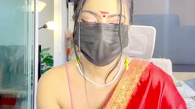 Snapshot of Monalisadon018 chatting on 11/29/25, 05:10 Monalisadon018 online show from 11/29/25, 05:10