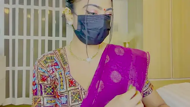 Monalisadon018 online show from 04/05/26, 05:54