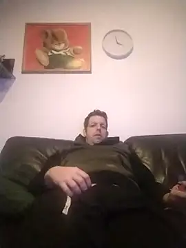 Knuffelstaaf123 online show from 02/08/25, 10:07