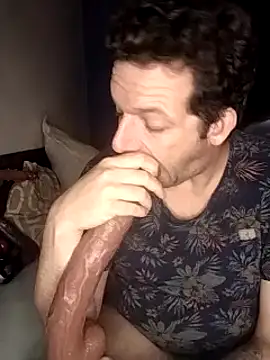 Knuffelstaaf123 online show from 03/18/25, 01:53