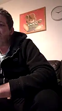 Knuffelstaaf123 online show from 10/09/25, 09:46