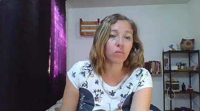 Snapshot of charlott_ponce chatting on 02/07/25, 09:26 charlott ponce online show from 02/07/25, 09:26