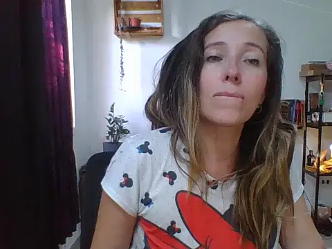 charlott ponce online show from 01/05/26, 10:46