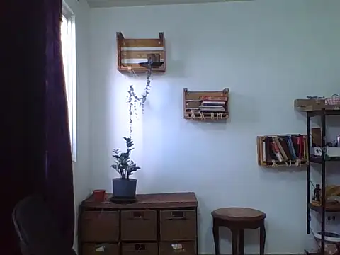 Snapshot of charlott_ponce chatting on 03/31/26, 11:27 charlott ponce online show from 03/31/26, 11:27