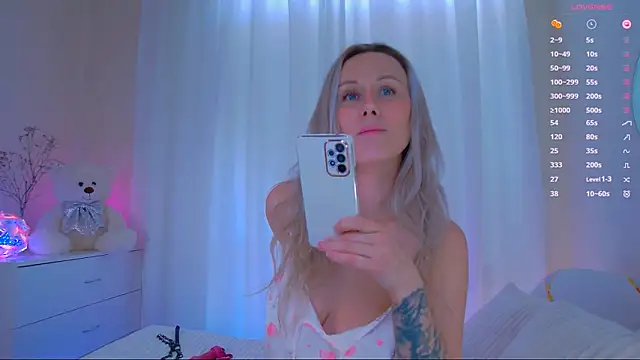 Nika Bloom online show from 02/12/26, 07:36