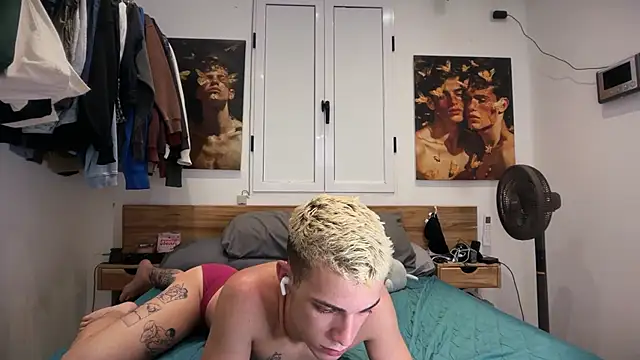 Cristian Delgado online show from 04/19/26, 05:51