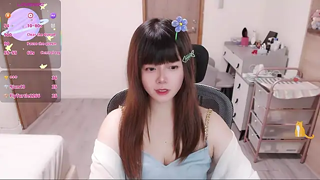 Snapshot of a0513 chatting on 07/15/26, 03:39 a0513 online show from 07/15/26, 03:39