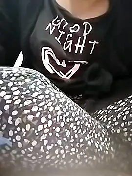 Snapshot of tahra-19 chatting on 01/23/25, 07:18 tahra-19 online show from 01/23/25, 07:18