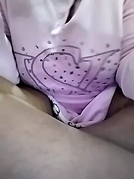 Snapshot of tahra-19 chatting on 01/27/25, 03:28 tahra-19 online show from 01/27/25, 03:28