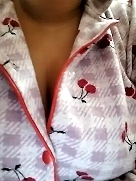 Snapshot of tahra-19 chatting on 12/02/25, 03:07 tahra-19 online show from 12/02/25, 03:07