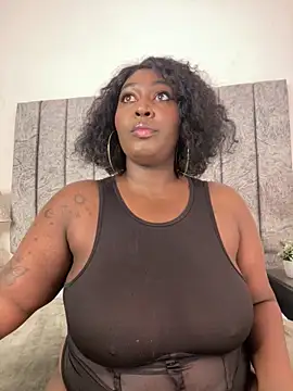 emilyrojas online show from 10/13/25, 12:27