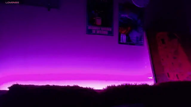 maryberry   online show from 10/12/25, 03:49