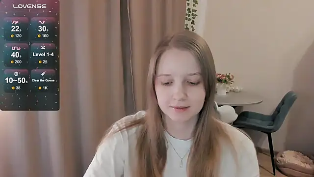 Snapshot of Alyaley chatting on 04/19/26, 02:16 Alyaley online show from 04/19/26, 02:16