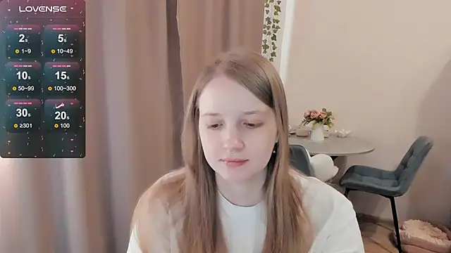 Snapshot of Alyaley chatting on 04/21/26, 07:58 Alyaley online show from 04/21/26, 07:58