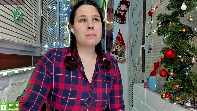 Snapshot of Candys_booty chatting on 12/21/24, 11:02 Candys booty online show from 12/21/24, 11:02