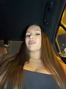 Snapshot of Syka0001 chatting on 06/19/26, 03:49 Syka0001 online show from 06/19/26, 03:49