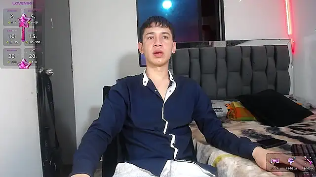 Mr daren  online show from 03/21/25, 03:13