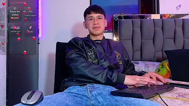 Mr daren  online show from 09/09/25, 04:39