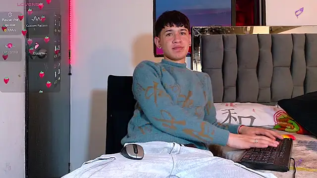 Mr daren  online show from 09/25/25, 04:32