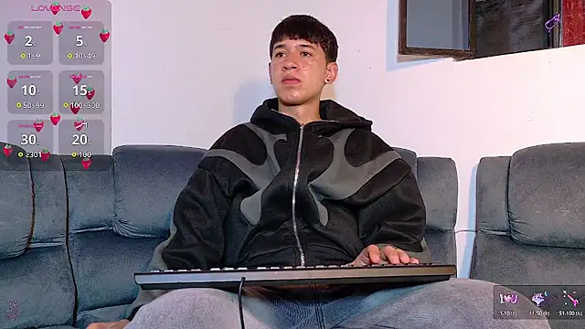 Mr daren  online show from 10/08/25, 04:59