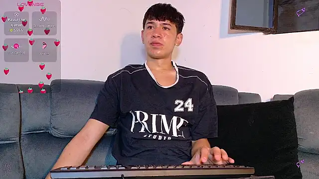 Mr daren  online show from 10/13/25, 05:13