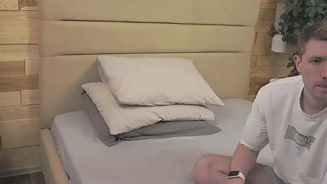 EthanPinkman online show from 11/20/25, 04:34