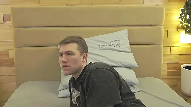 EthanPinkman online show from 03/01/26, 03:41