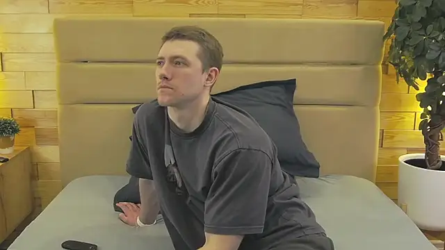 EthanPinkman online show from 04/05/26, 04:09