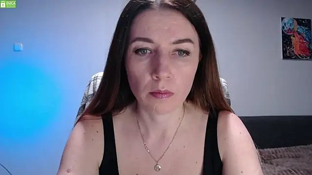 Sweet   Amelia online show from 05/13/26, 03:42