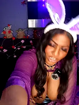 AmazonianMistress online show from 04/04/26, 11:35