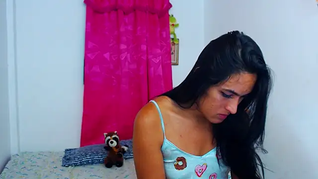 misss estrella online show from 09/23/25, 11:02