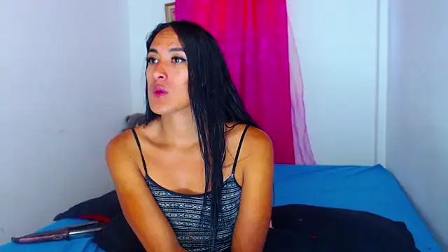 misss estrella online show from 02/14/26, 04:26