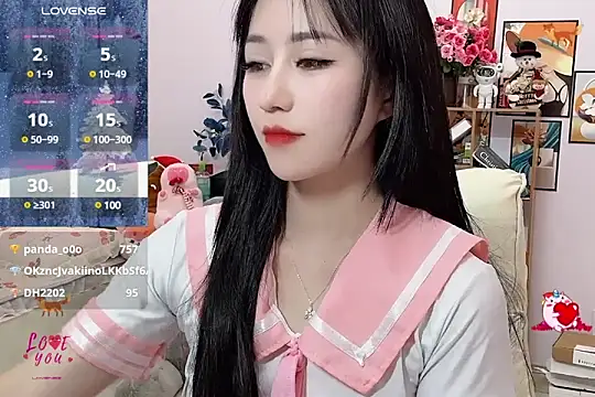 Snapshot of _LLisa_ chatting on 01/18/25, 11:55 LLisa online show from 01/18/25, 11:55