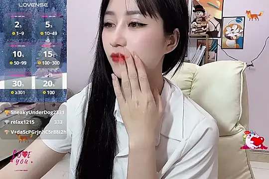 Snapshot of _LLisa_ chatting on 02/21/25, 10:26 LLisa online show from 02/21/25, 10:26