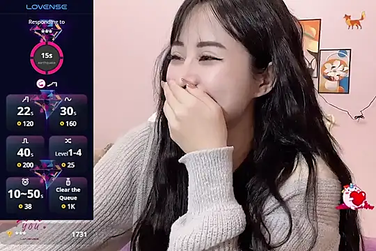 Snapshot of _LLisa_ chatting on 02/27/25, 06:20 LLisa online show from 02/27/25, 06:20