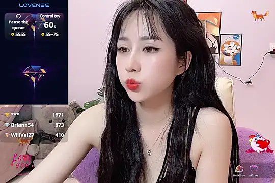 Snapshot of _LLisa_ chatting on 03/20/25, 01:02 LLisa online show from 03/20/25, 01:02