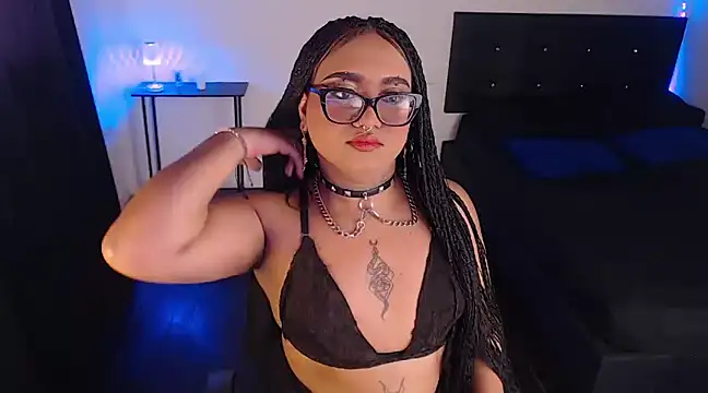 Snapshot of LiaScarlett chatting on 01/06/25, 04:13 LiaScarlett online show from 01/06/25, 04:13