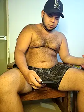 Snapshot of Evert_hairyboy chatting on 09/12/25, 07:47 Evert hairyboy online show from 09/12/25, 07:47