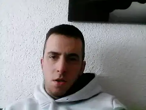 Drummer112 online show from 03/18/25, 02:26