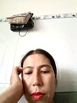 2HotAsain4u online show from 10/17/25, 02:15