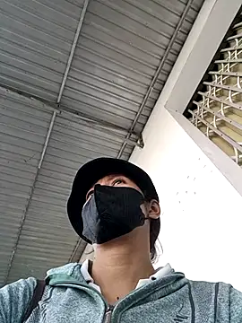 2HotAsain4u online show from 11/15/25, 01:36