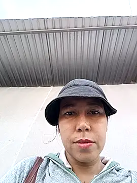 2HotAsain4u online show from 12/16/25, 01:43