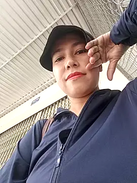 2HotAsain4u online show from 05/06/26, 02:40