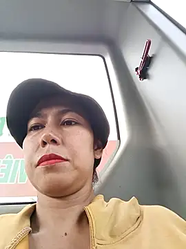 2HotAsain4u online show from 05/11/26, 01:22