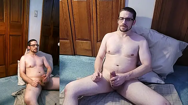 MaxxCloud online show from 10/22/25, 08:25